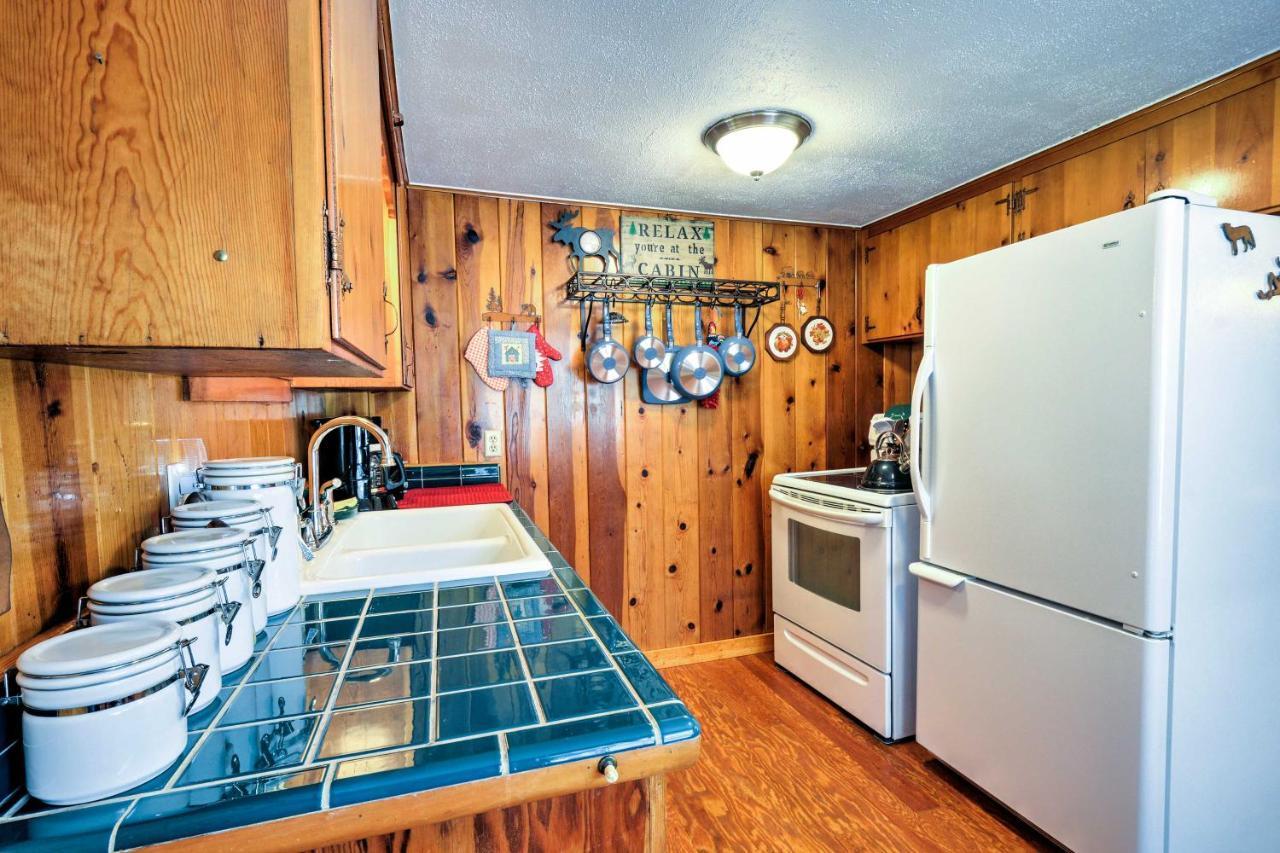 Cozy Cabin With Ac And Deck, 5 Mi To Downtown Prescott Vila Exterior foto